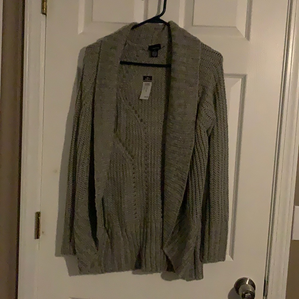 Small, grey cardigan
